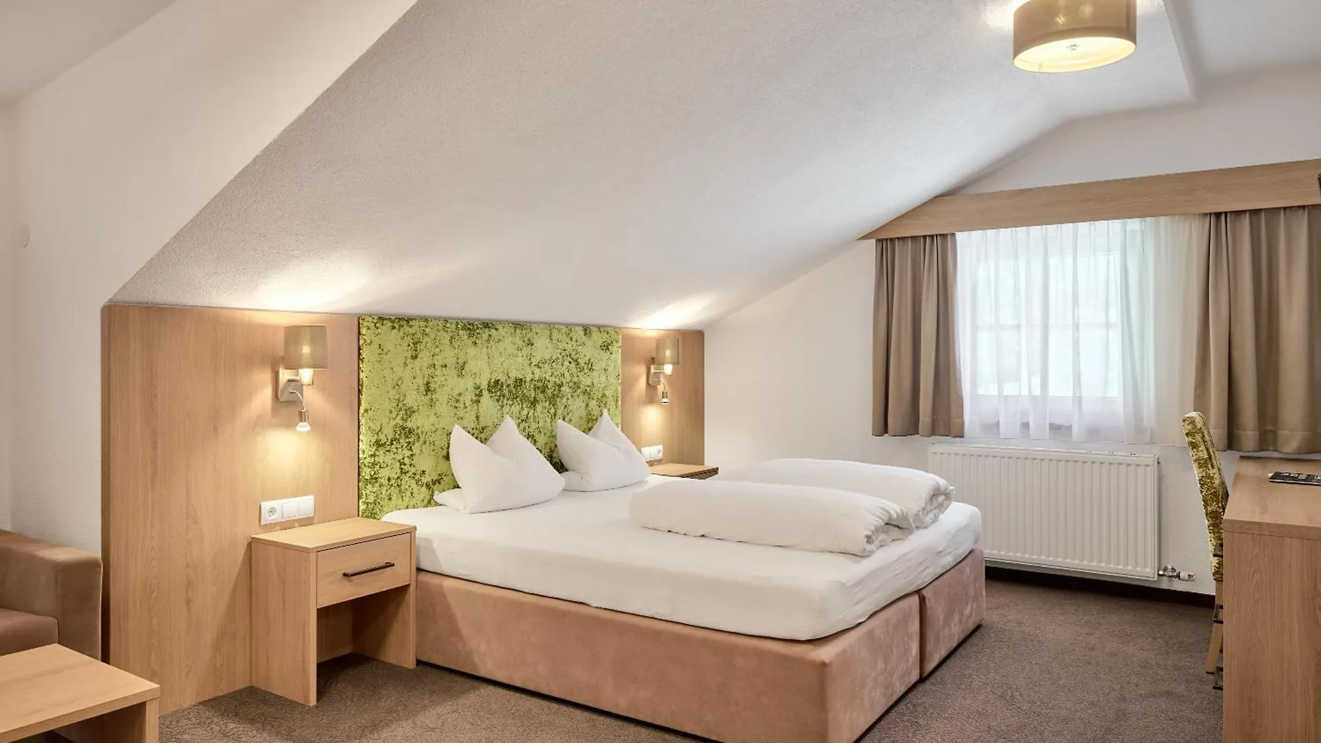 ***  Riders In Hotel Solden Austria