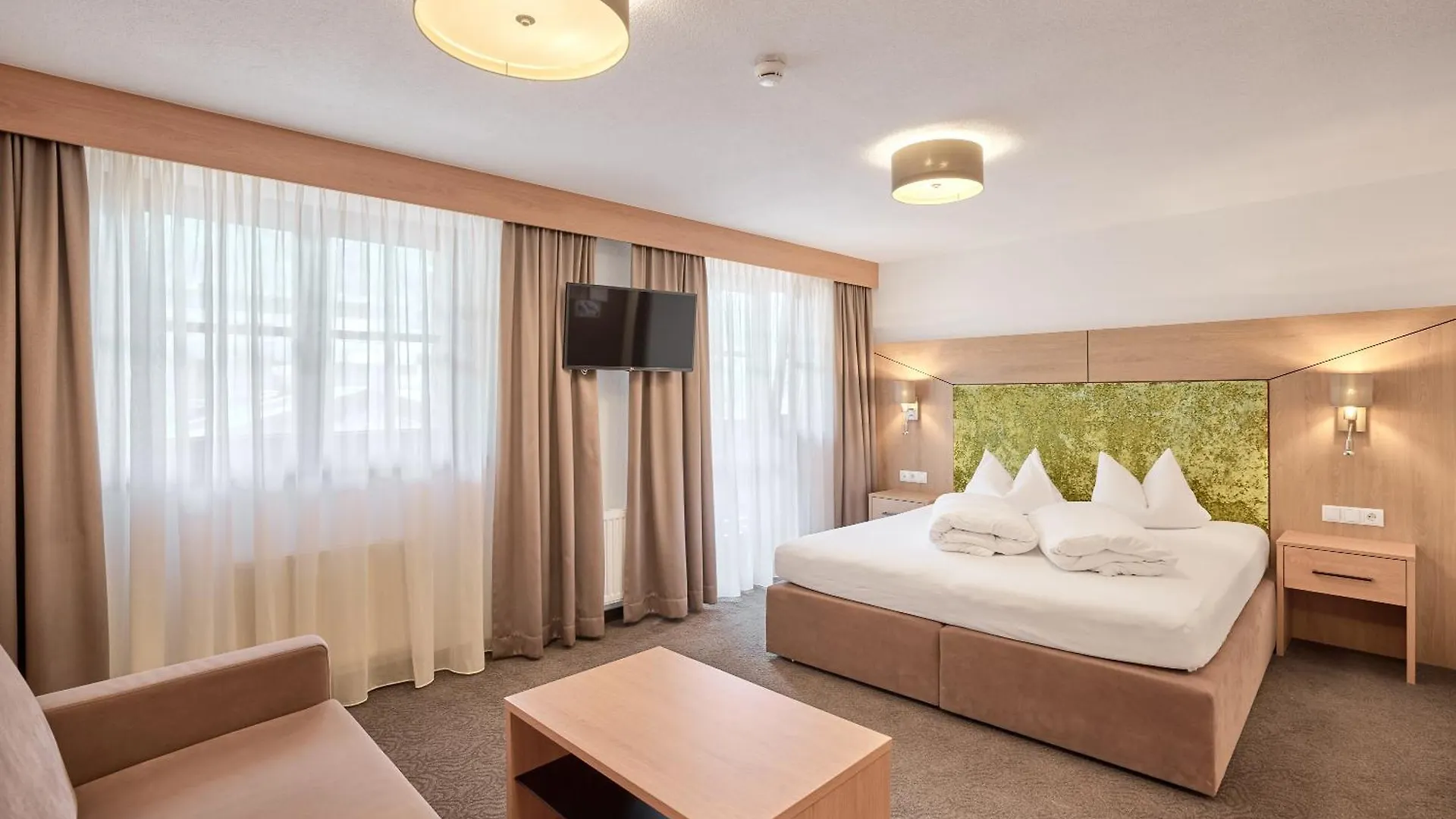 Riders In Hotel Solden 3*,