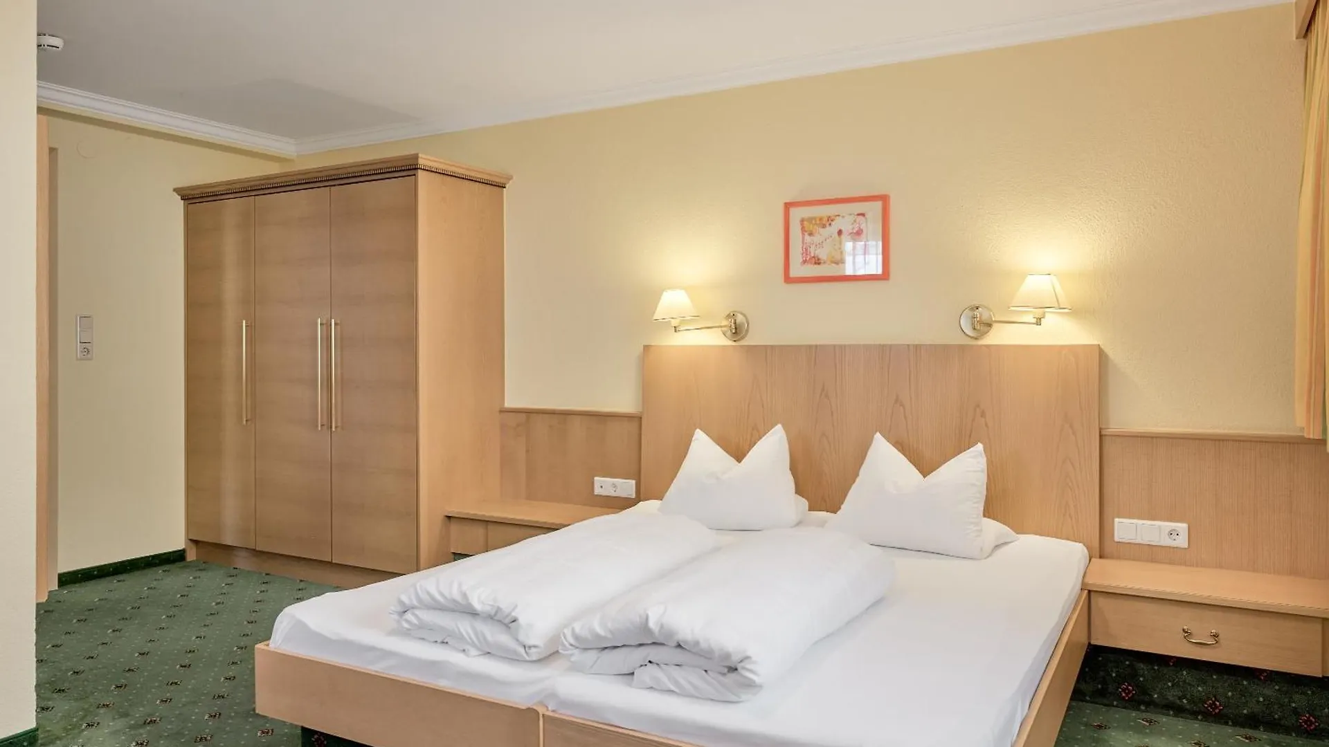 Riders In Hotel Solden 3*,