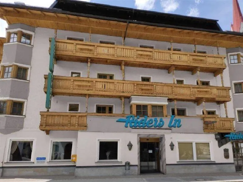 Riders In Hotel Sölden