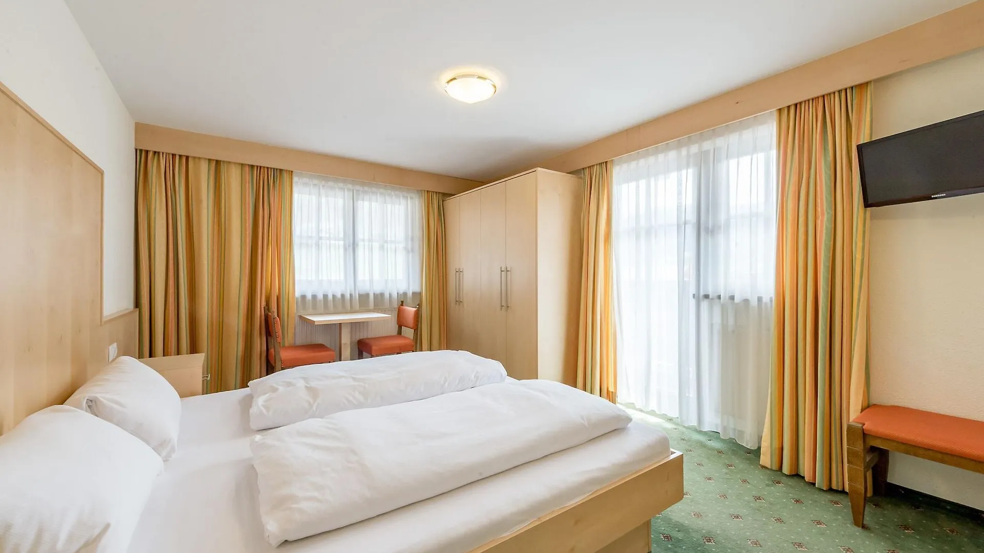 Riders In Hotel Sölden