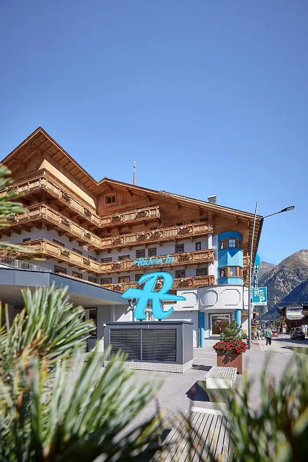 Riders In Hotel Sölden