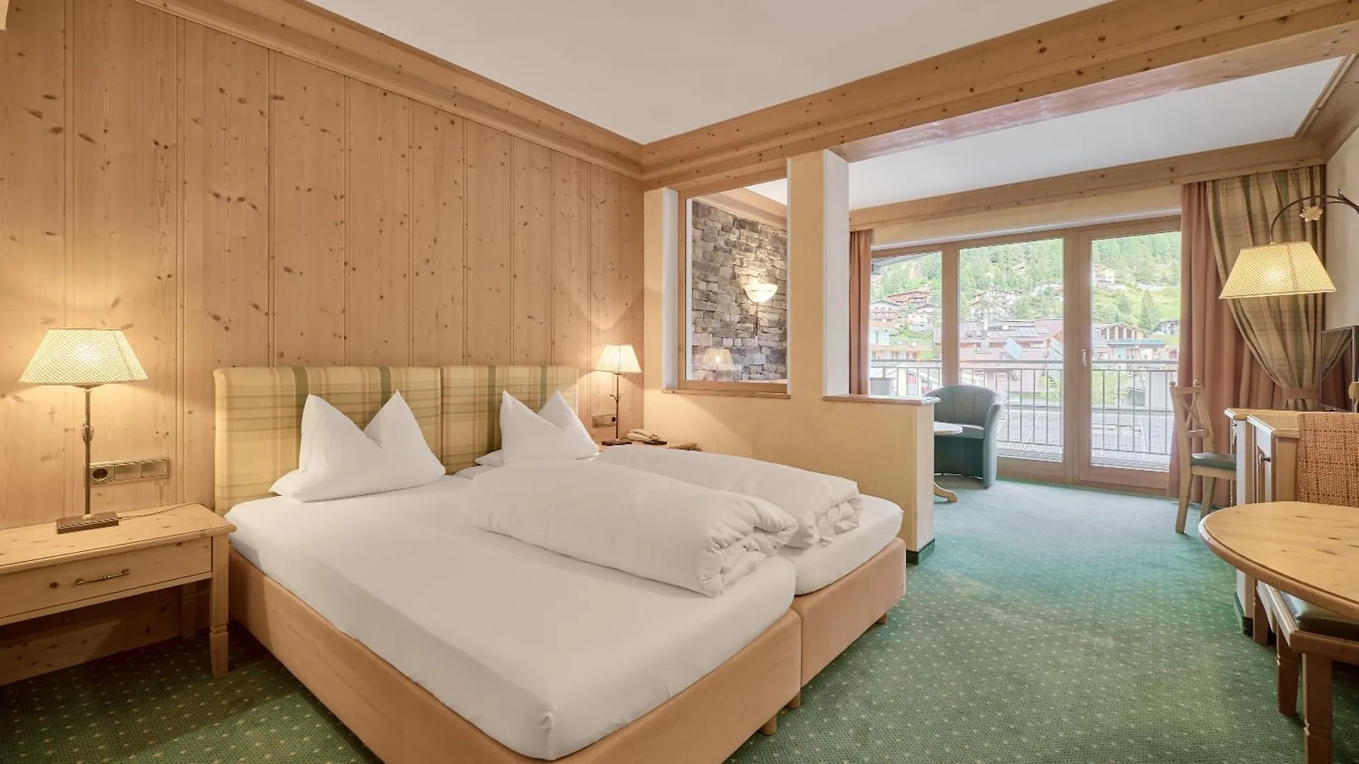 Riders In Hotel Sölden